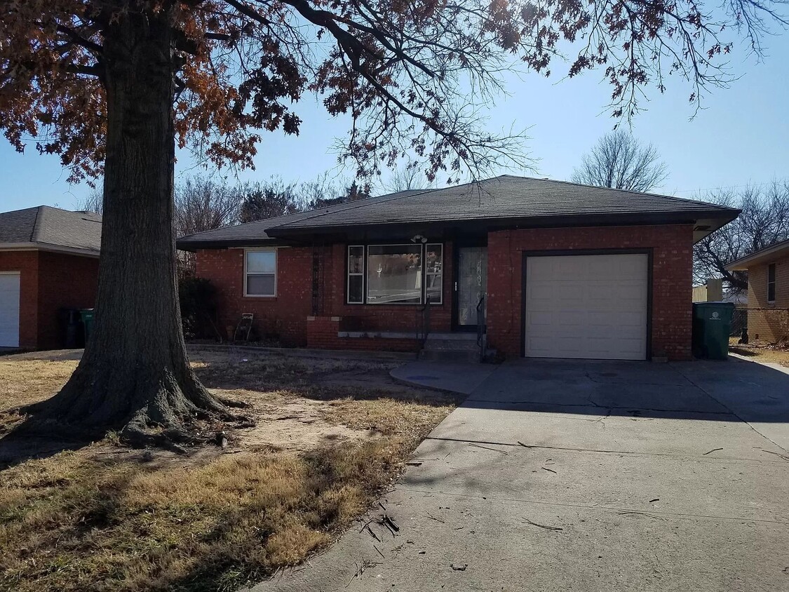 Photo - 3724 NW 52nd St (Oklahoma City, OK)