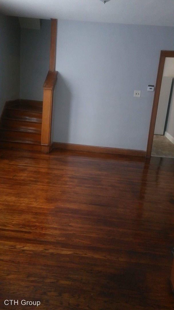 Building Photo - 2657 Sullivant Ave