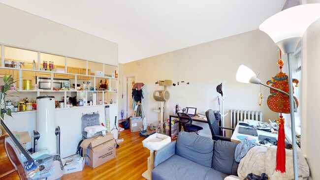 Foto del edificio - 1073 Beacon St