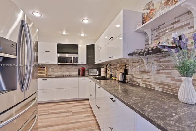 Foto principal - 1985 S Ocean Dr