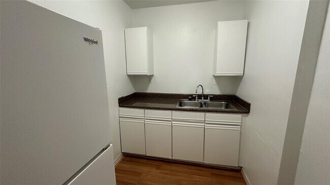 Foto del edificio - 5611 Jackson St