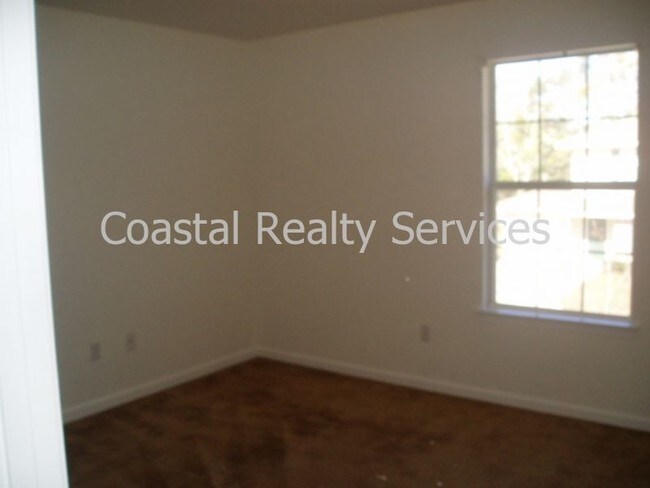 Building Photo - 1807 Treeline Ct