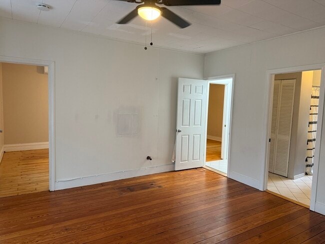 Building Photo - 204 Jepson St