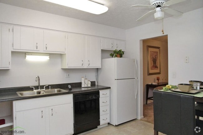 Kitchen - 9400 Hurstbourne Park Blvd Louisville, KY ...