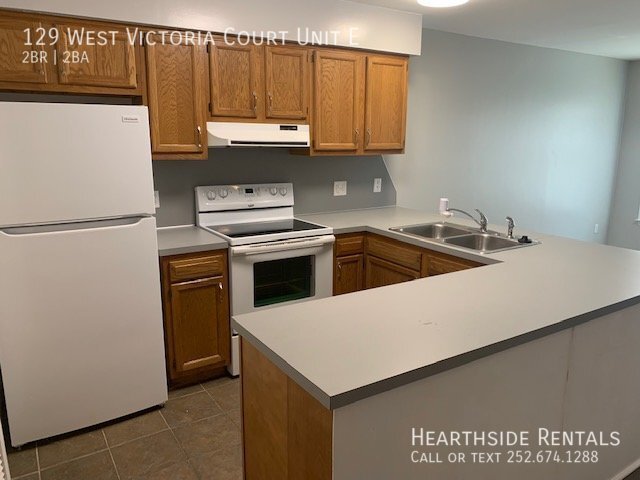 Foto del edificio - 2 bedroom 2 bathroom Condominium in Willou...