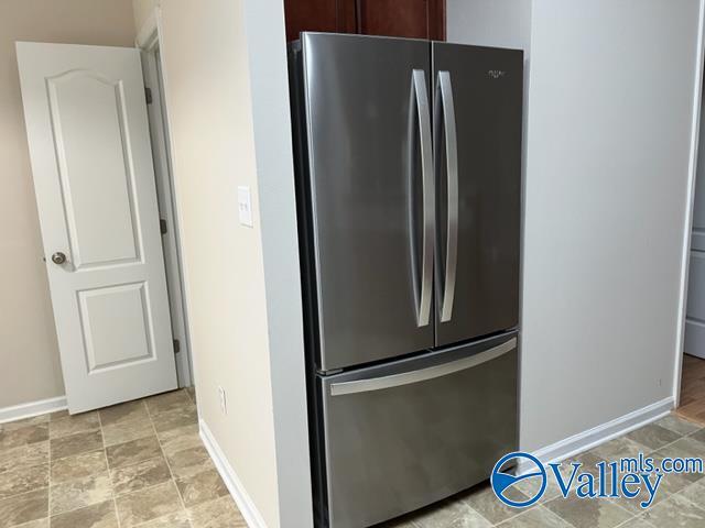 Foto del edificio - 120 NW Wittington Ln
