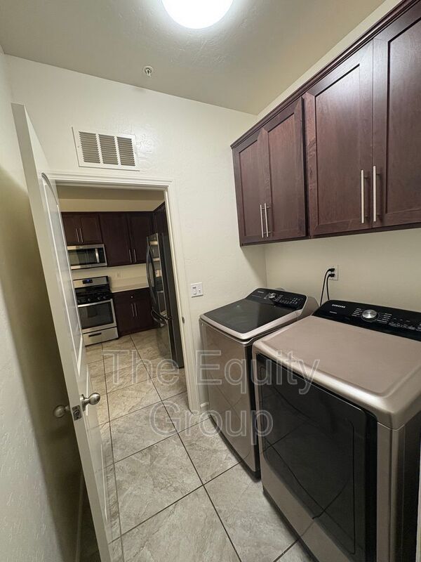 Foto del edificio - 3215 N Kent St