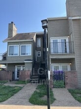 Building Photo - 6639 S Victor Ave