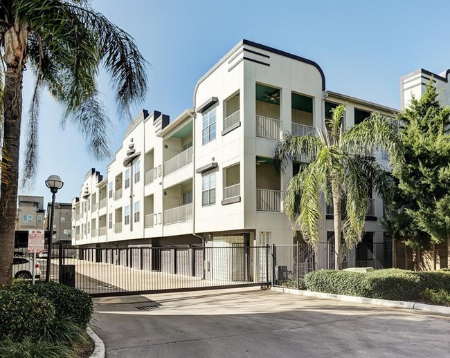 Building Photo - 1441 East St
