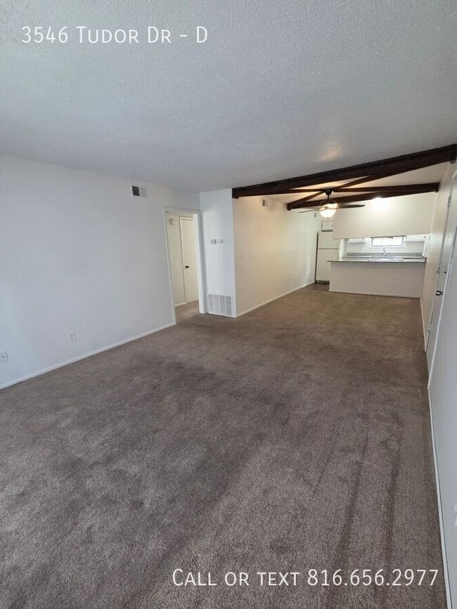 Building Photo - 3546 Tudor Dr