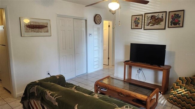 Foto del edificio - 788 Halstead St