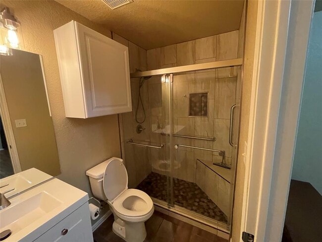 Building Photo - 106 Prairie Springs Ln