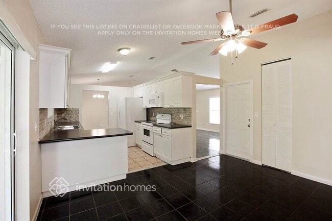 Building Photo - 11307 SW 167th St