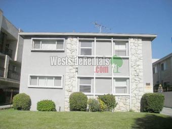 Primary Photo - 423 W Glenoaks Blvd