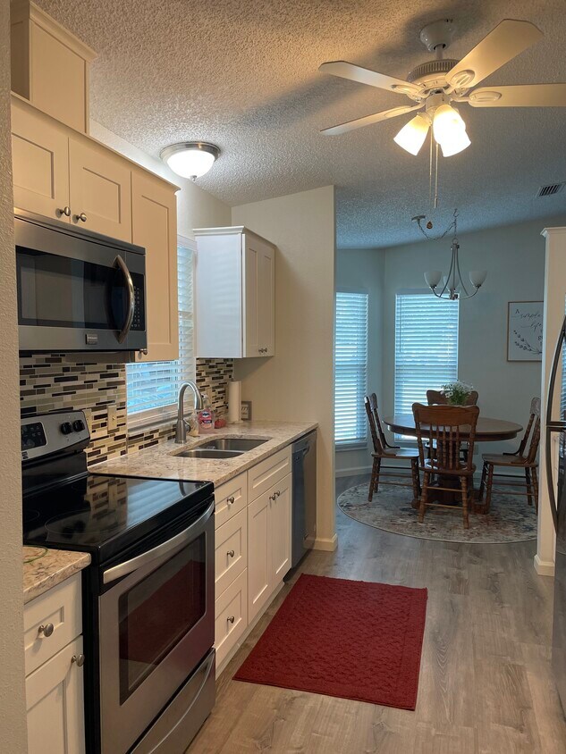 Foto principal - 753 Turnberry Ln