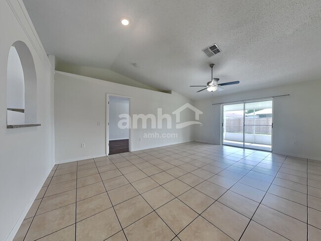 Building Photo - 2937 Noah Cir