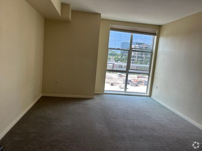 Building Photo - 118 107th Avenue Northeast