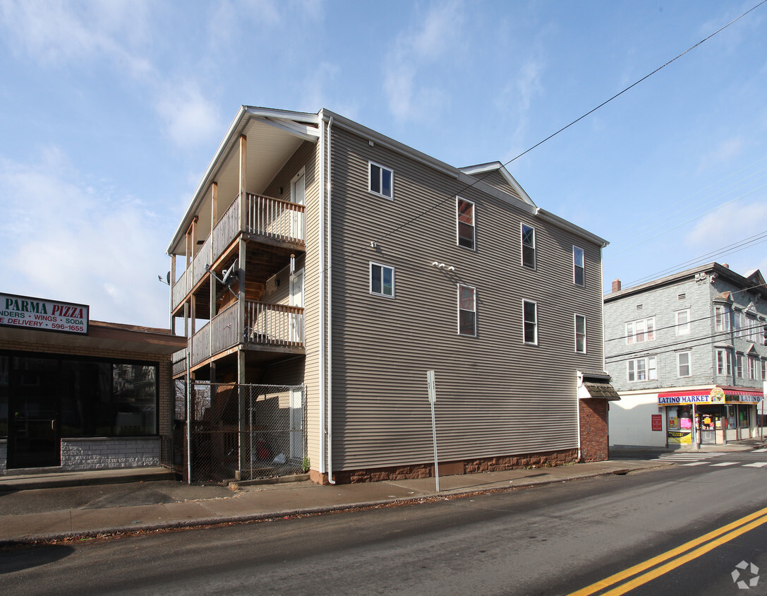 Building Photo - 74 Washington Ave