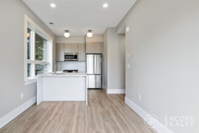 Building Photo - 66 Lubec St