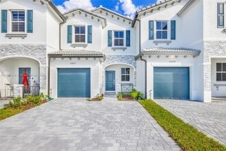 Building Photo - 28871 SW 162nd Ct