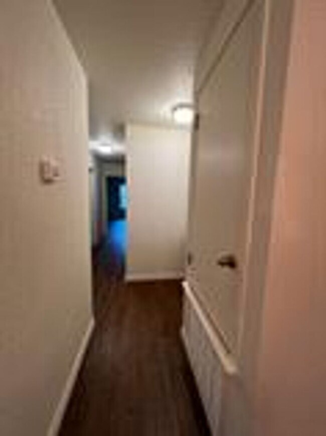 Foto del edificio - 403 Olaf Dr