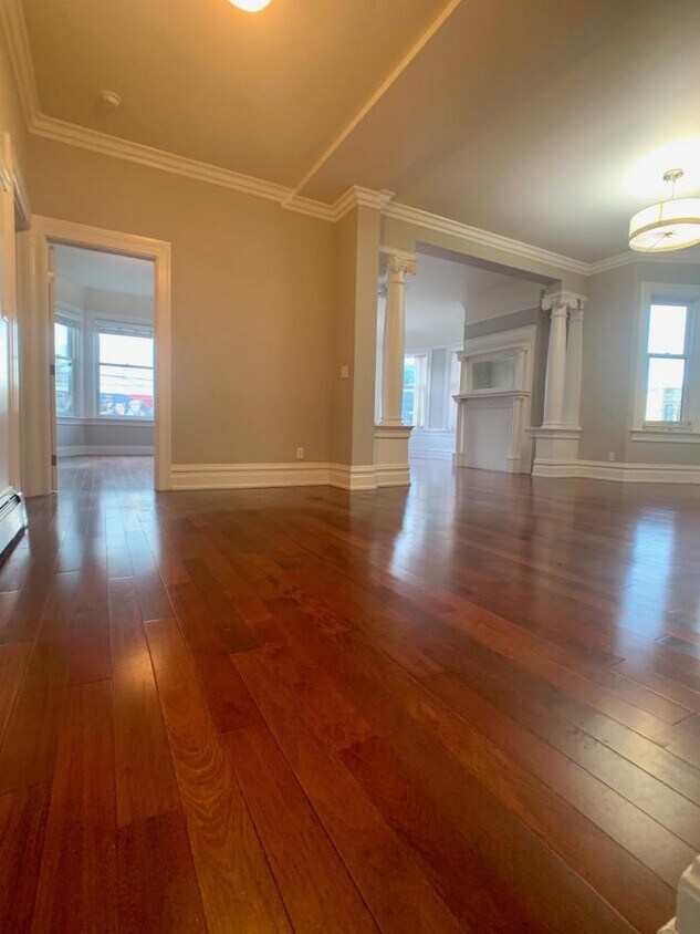 Foto principal - 4 bedroom in San Francisco CA 94110
