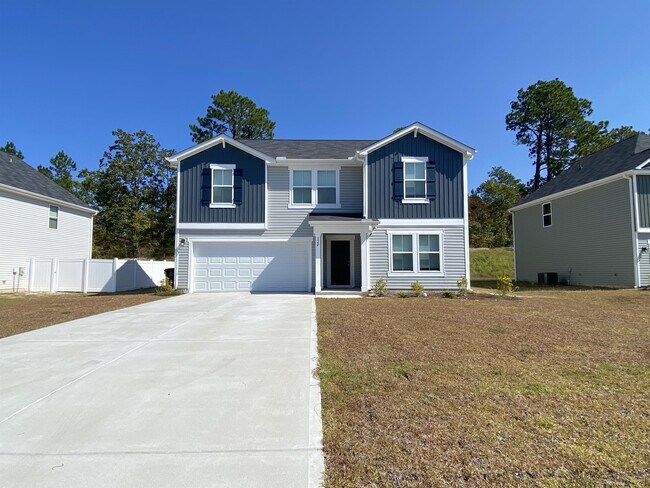 Foto del edificio - 320 Hallow Oak St