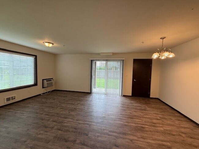 Foto del edificio - 2041 Andress Ln