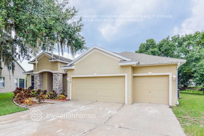 Building Photo - 7814 Riverwood Oaks Dr