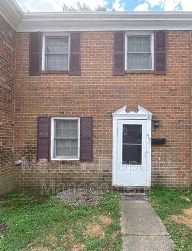 Building Photo - 412 Olde Greenwich Cir