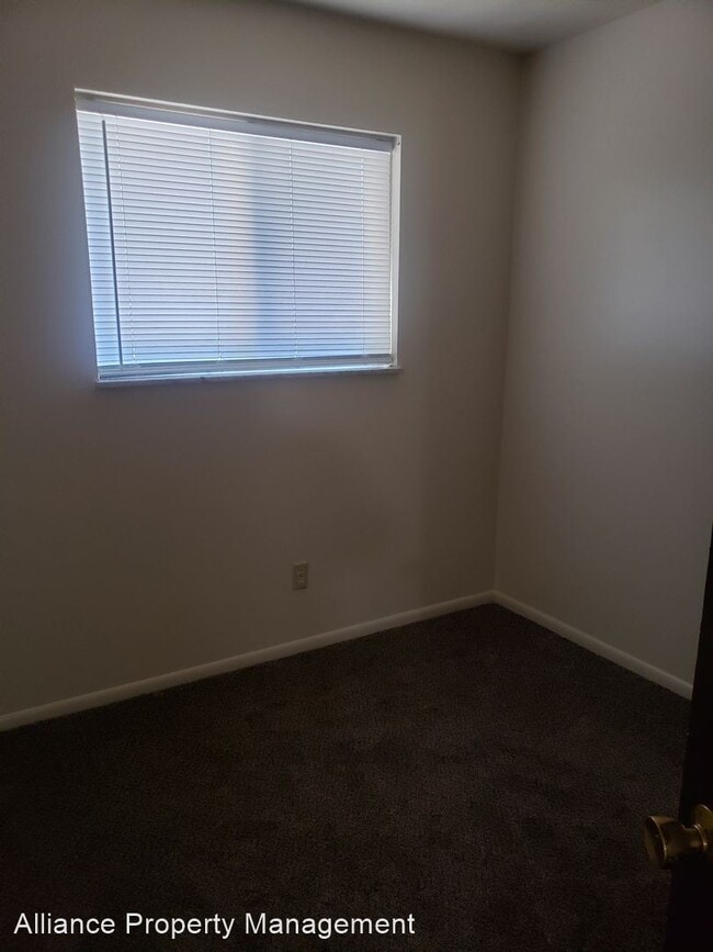 Building Photo - 2 br, 1 bath House - 3139 Vance Ave.