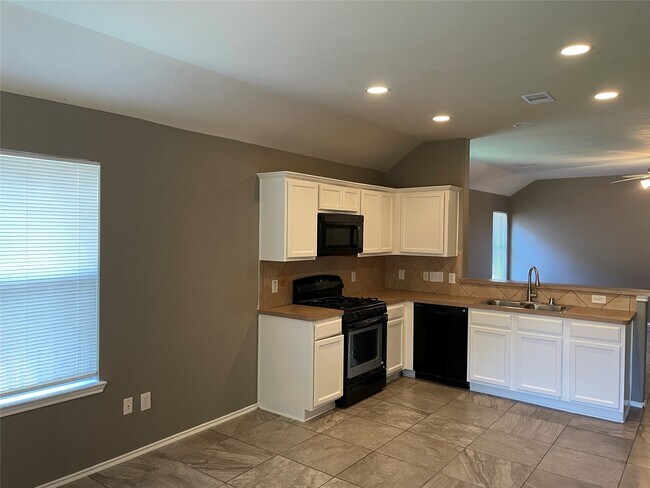 Foto del edificio - 14019 Concord Meadow Ln
