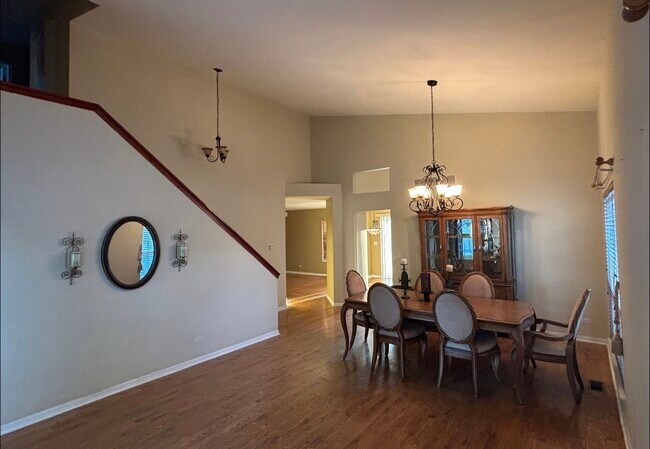 Building Photo - 2081 Litchfield Ln