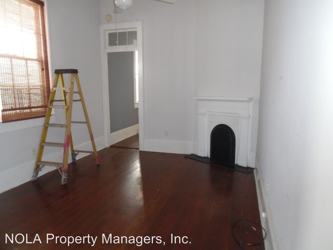 Building Photo - 5124-5126 Constance St