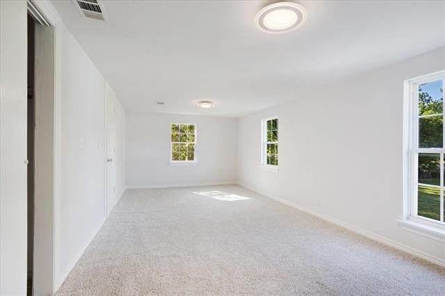 Building Photo - 407 Bonham St