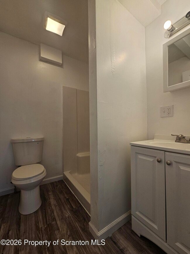 Foto del edificio - 366 Salsburg St