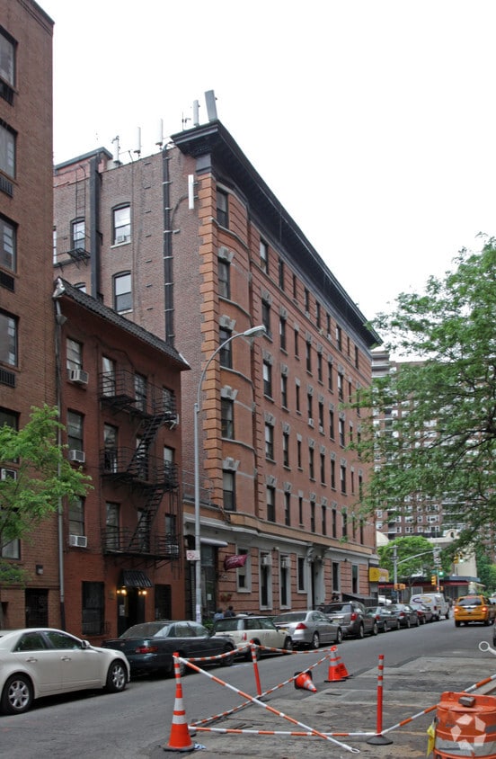 Fotografía del edificio - 229-231 W Ninth Ave