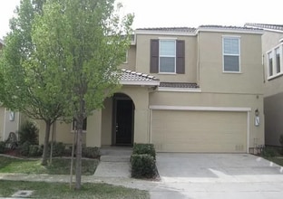 Building Photo - 2860 Tourbrook Way