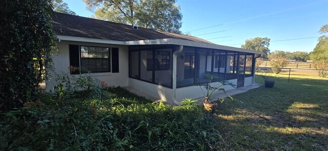 Building Photo - 10605 SW 68th Terrace