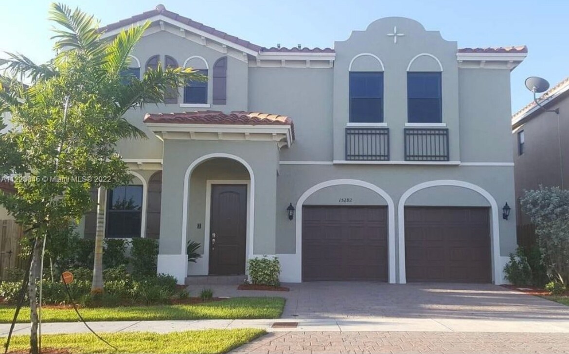 Primary Photo - 15282 SW 173rd Ln