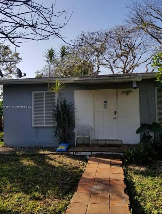 Primary Photo - 18000 SW 175th St
