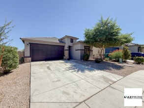 Building Photo - 18473 N Lakeside Dr