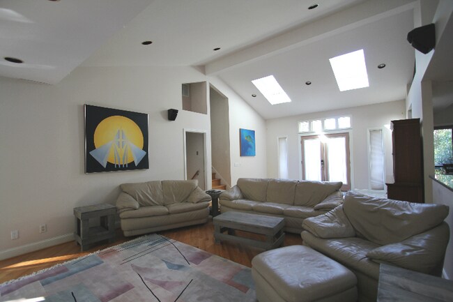 Foto del edificio - 1148 Kettle Ct NW