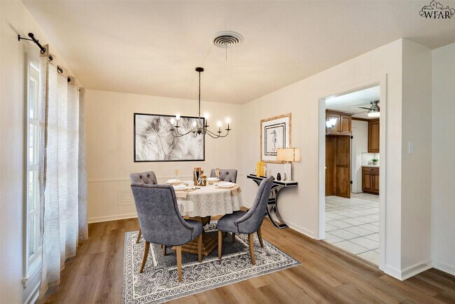 Foto del edificio - 4509 Kenwood St