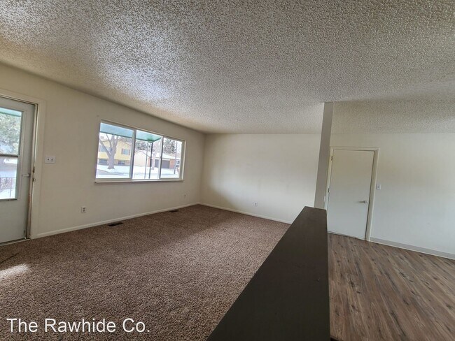 Foto del edificio - 5 br, 3 bath House - 6720 Sullivan Avenue