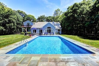 Building Photo - 14 Mountain Laurel Ln