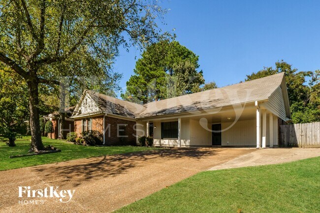 Foto del edificio - 7280 Barnstable Rd