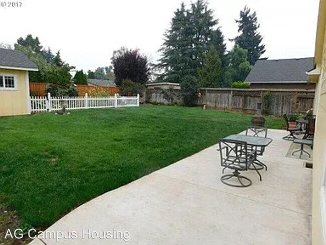 Building Photo - 3 br, 2 bath House - 2953 Dry Creek Rd