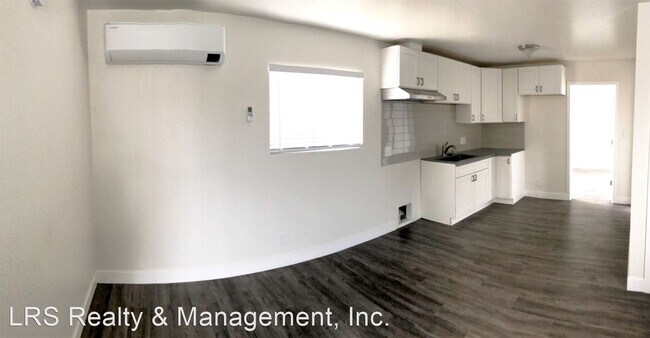 Foto del edificio - 1312 W Florence Ave