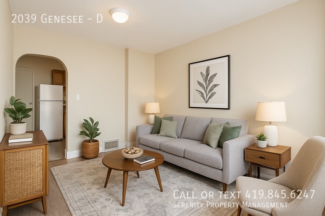 Building Photo - 2039 Genesee St